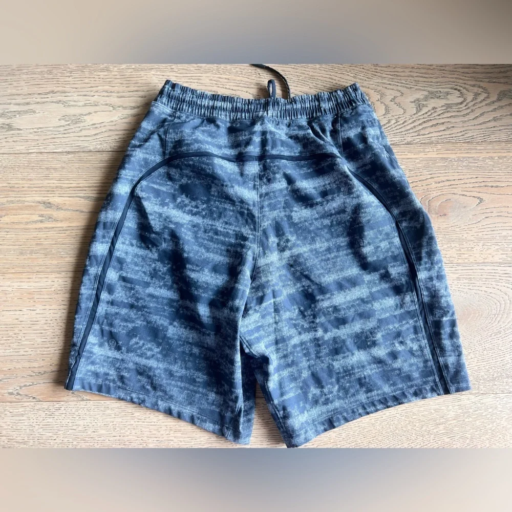 Lululemon Pace Breaker Short Lined Size Medium